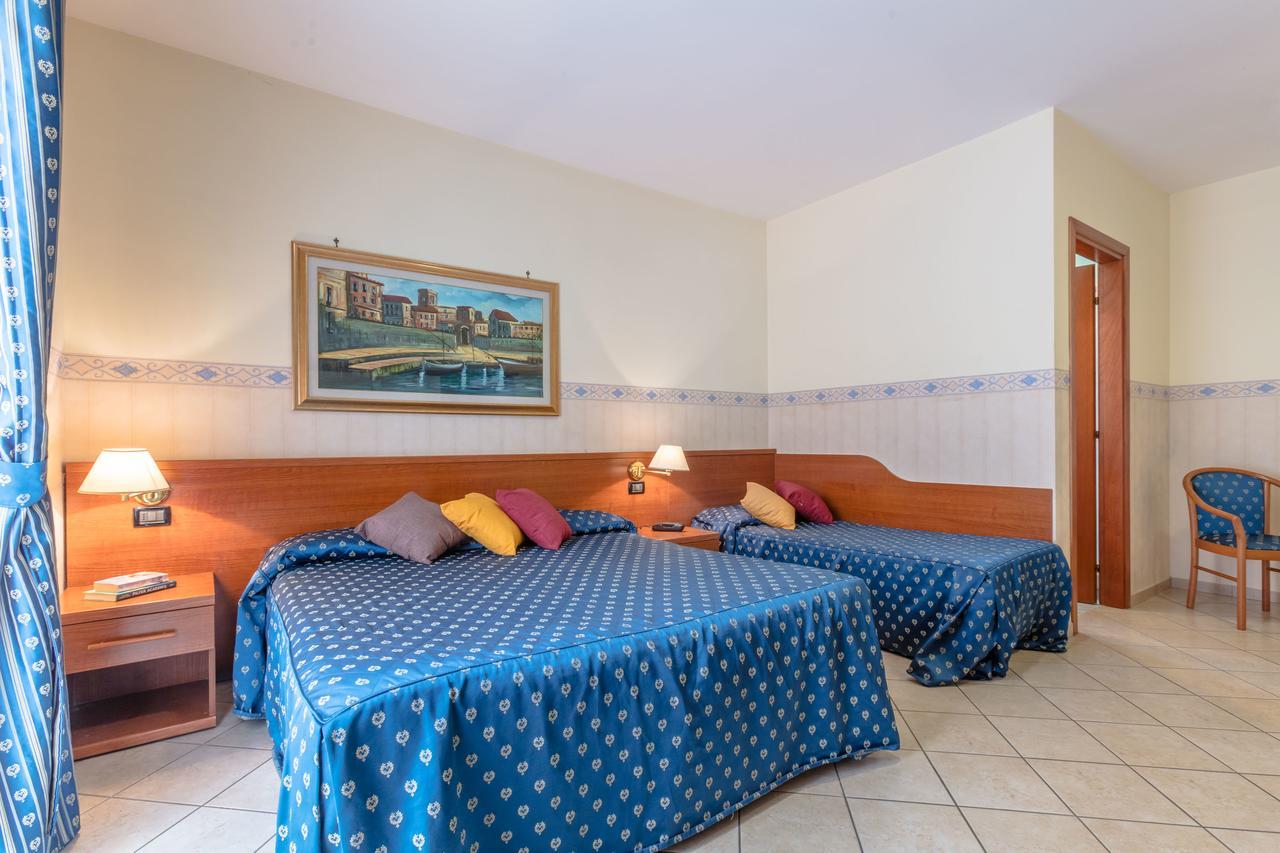 Hotel Traiano Civitavecchia Εξωτερικό φωτογραφία