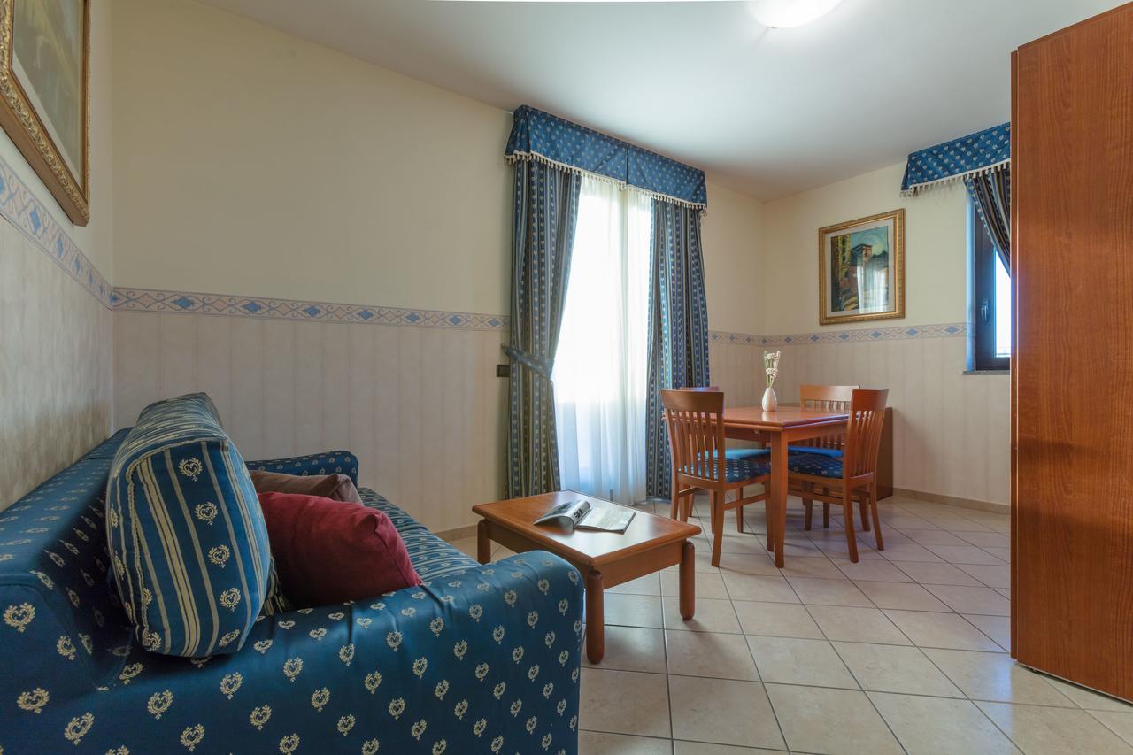 Hotel Traiano Civitavecchia Εξωτερικό φωτογραφία