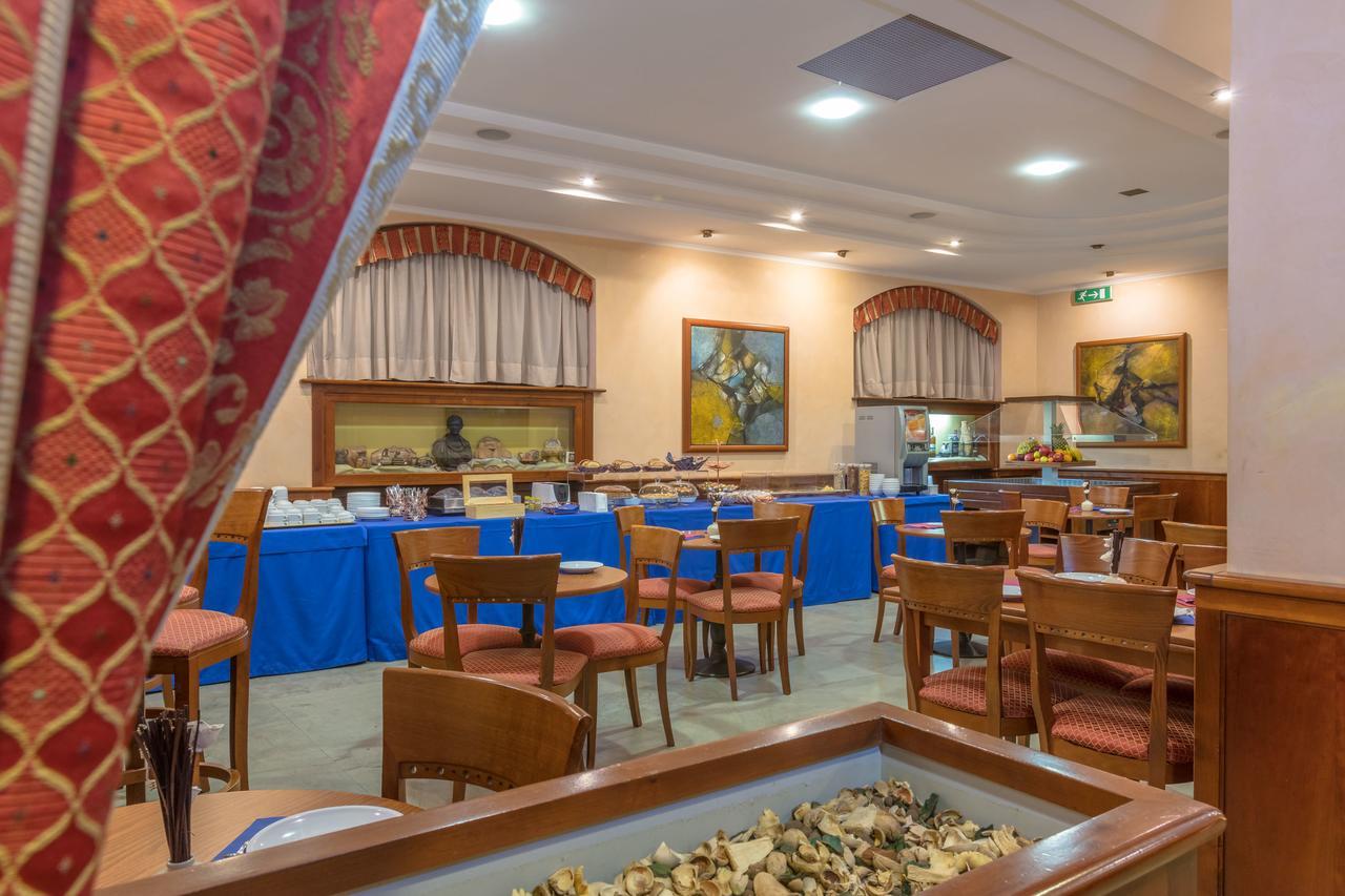 Hotel Traiano Civitavecchia Εξωτερικό φωτογραφία